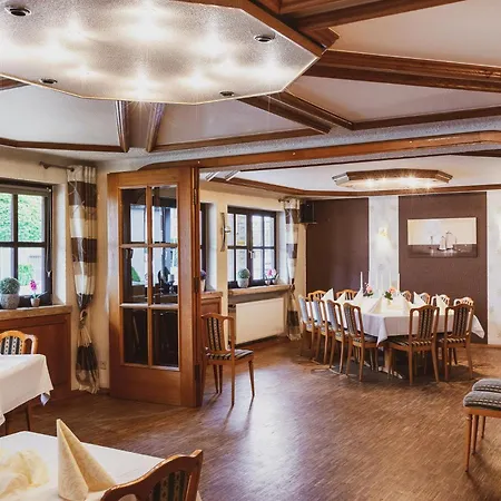 Fremden- Und Monteurzimmer 