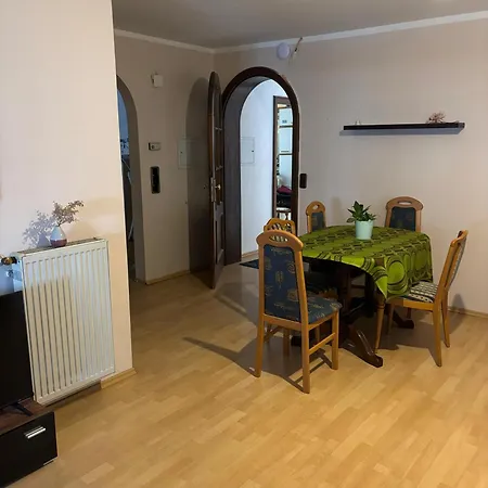 Värdshus Fremden- Und Monteurzimmer 