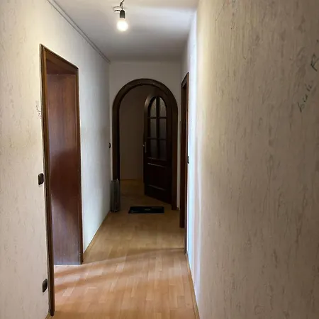 Fremden- Und Monteurzimmer 